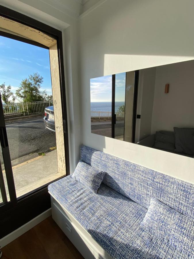 Appartement Face Mer Avec Terrasse Et Parking Trouville-sur-Mer Eksteriør billede